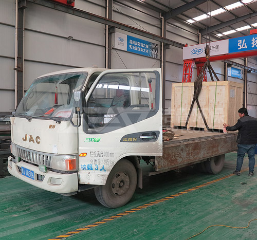 智能化餐廚有機(jī)垃圾破碎機(jī)發(fā)貨現(xiàn)場