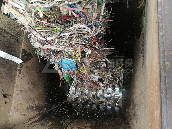 造紙廠廢料處理方法，造紙廠垃圾破碎處理生產線為您助力