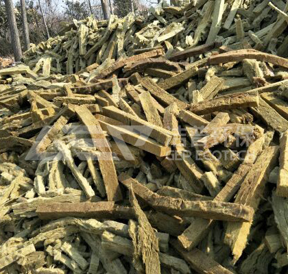 廢舊巖棉怎么處理？廢舊巖棉粉碎機為您助力