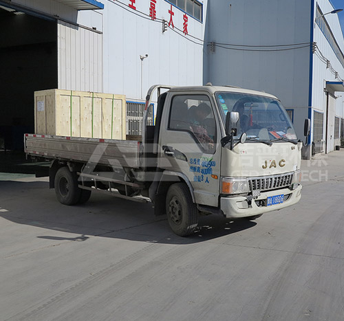 智能化餐廚有機(jī)垃圾破碎機(jī)發(fā)貨現(xiàn)場