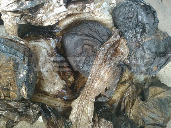油泥垃圾破碎處理需要那種設備？
