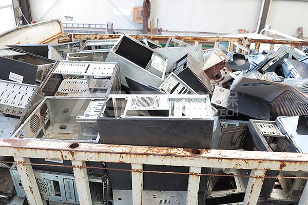 金屬廢料